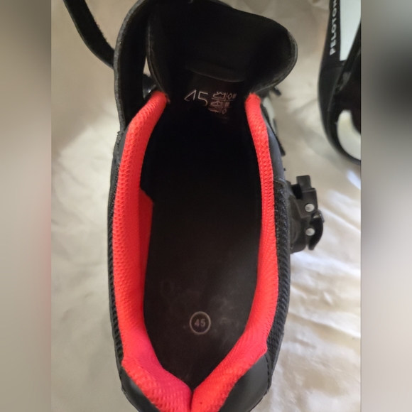 Peloton Cycling Shoes Size 45 -Unisex Black /Red Cleat Men 11.5 Women 13 - Picture 5 of 5